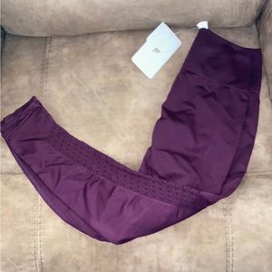 Fabletics Sync High-Waisted Perforated 7/8 Leggings